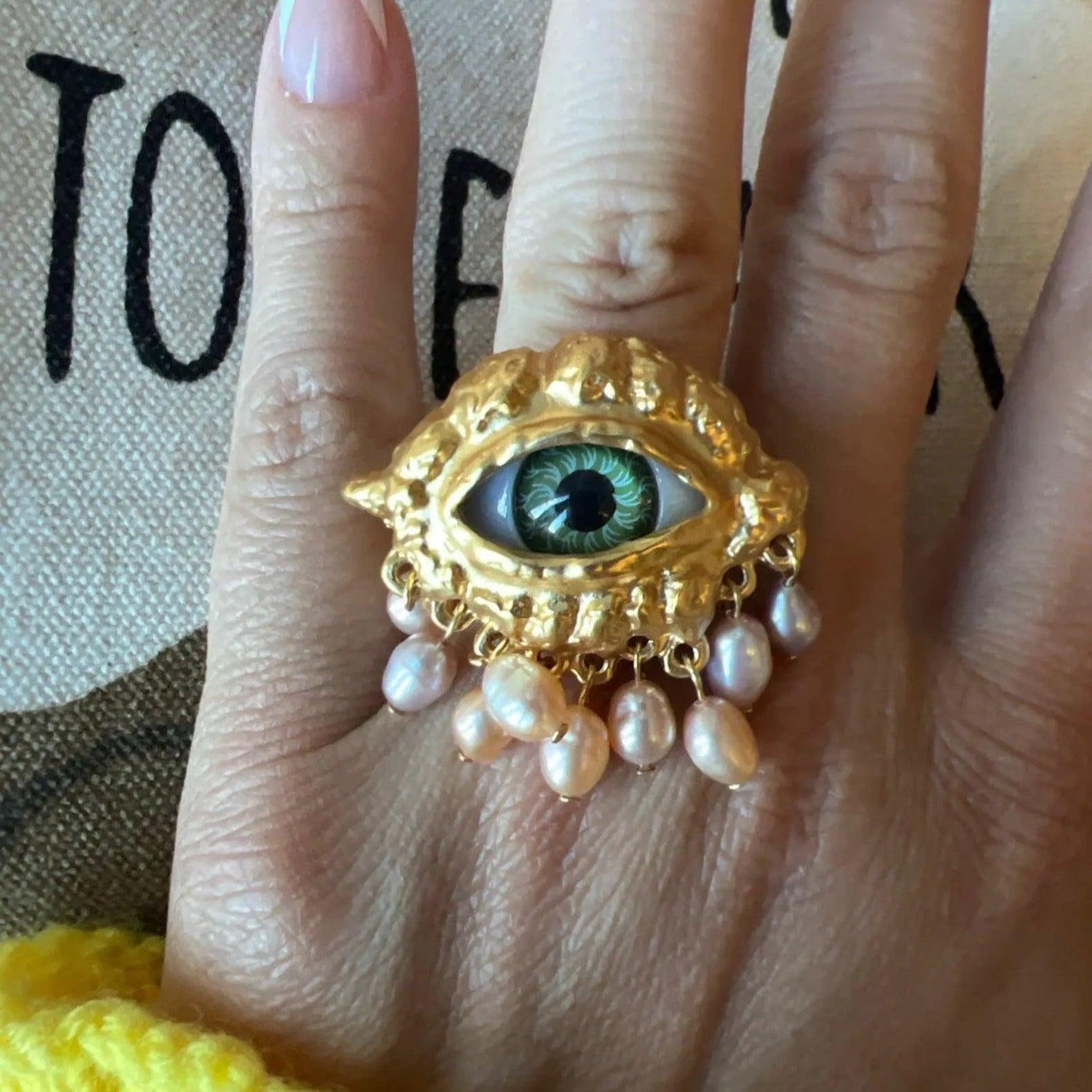 'l Am Watching You' Evil Eye Ring - zuzumia