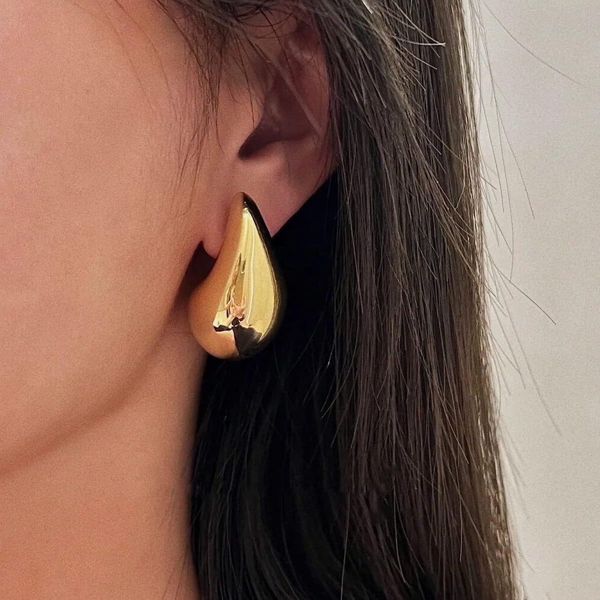 Teardrop Hoop Earrings - zuzumia