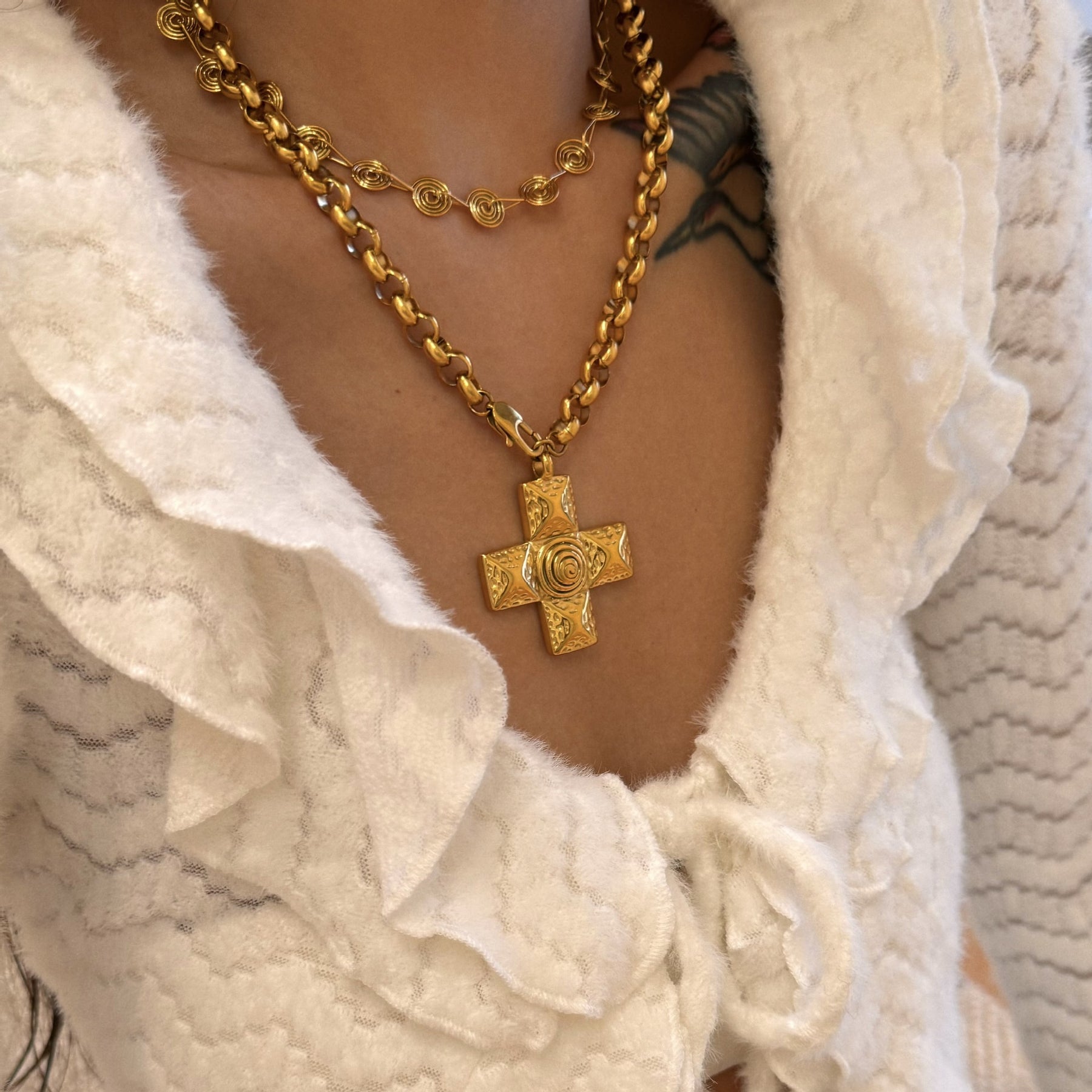 Vintage Cross Pendant Necklace