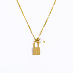 Initial Letter Lock Pearl Necklace - zuzumia