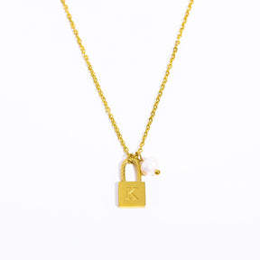 Initial Letter Lock Pearl Necklace - zuzumia