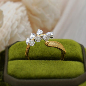 Lily of The Valley Flower Ring - zuzumia