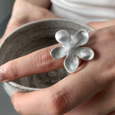 Cool Flower Ring - zuzumia