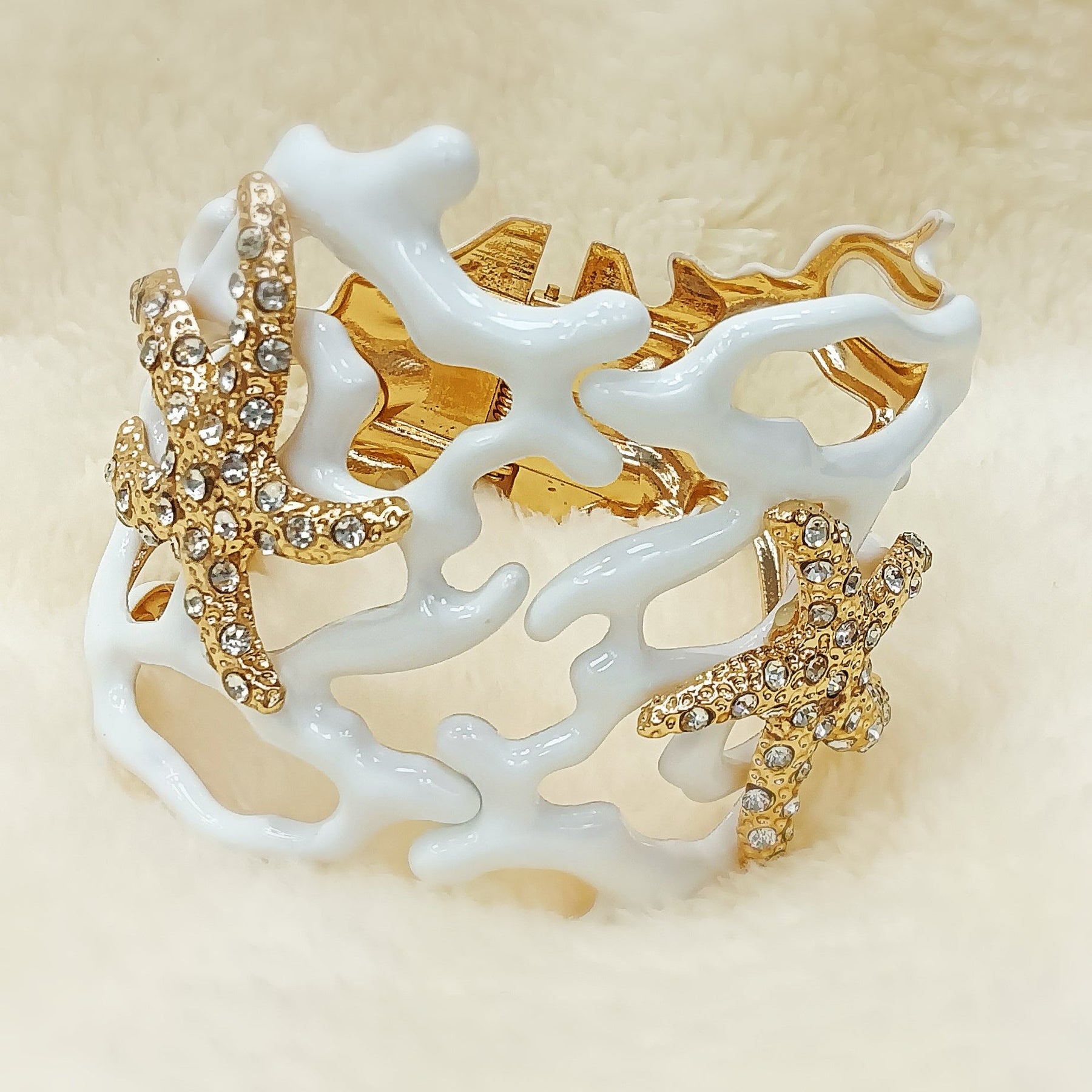 Irregular Hollowed-Out Starfish Coral Bangle Bracelet