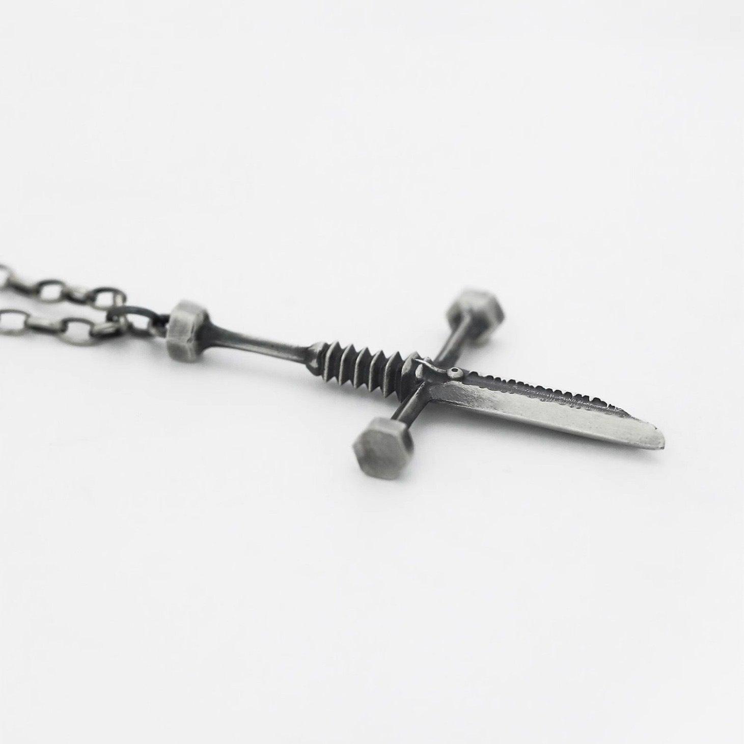 Broken Sword Cross Necklace - zuzumia