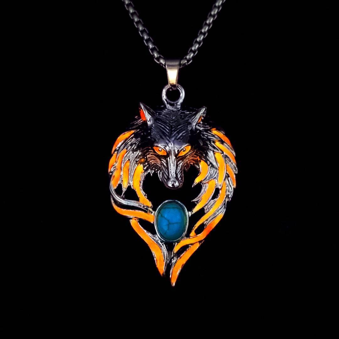 Luminous Wolf Head Necklace - zuzumia