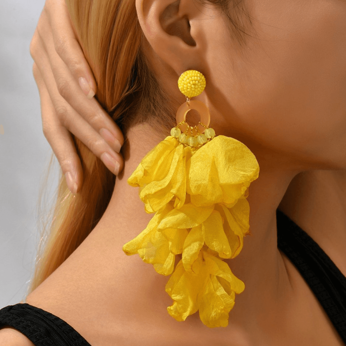 Long Petal Beaded Earrings - zuzumia