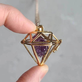 Crystal Holder Necklace - zuzumia