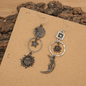 Sun And Moon Asymmetric Earrings - zuzumia