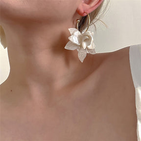 Retro Flower Earrings