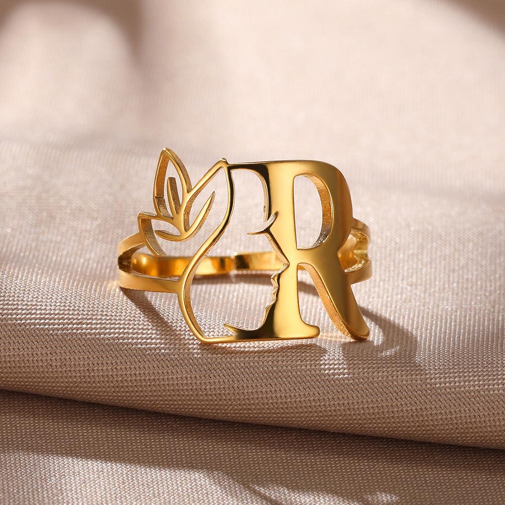 18K Gold Initial Letter Face Ring - zuzumia