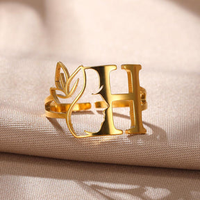 18K Gold Initial Letter Face Ring - zuzumia