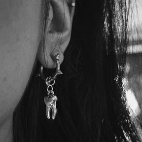 Gothic Tooth Earrings - zuzumia