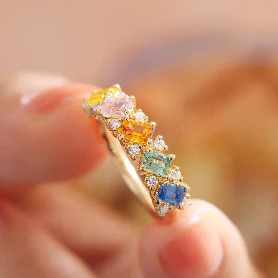 Multi-stone Ombre Ring - zuzumia