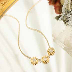 Daisy Flower Pendant Necklace - zuzumia