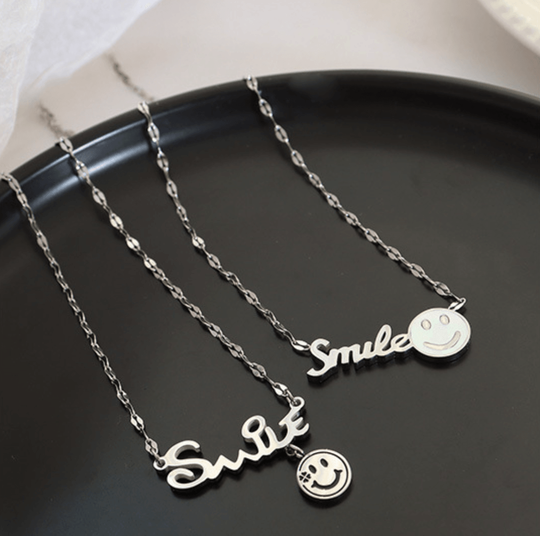 Seashell Smile Necklace - zuzumia